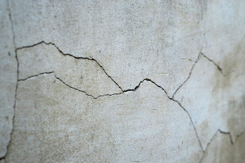 3 Signs That Radon May Be Present in Your Home Crack in concrete foundation